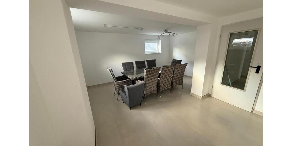 3-Zimmer Wohnung 68m2 Modernisiert KG mit Einbauküche 3 zimmer