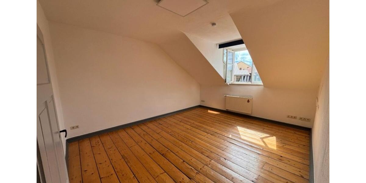 Wohnen auf Zeit Kaiserslautern Betzenberg - 1 Zimmer, 30 m&sup2;, 220&euro; | Angebot:26478849