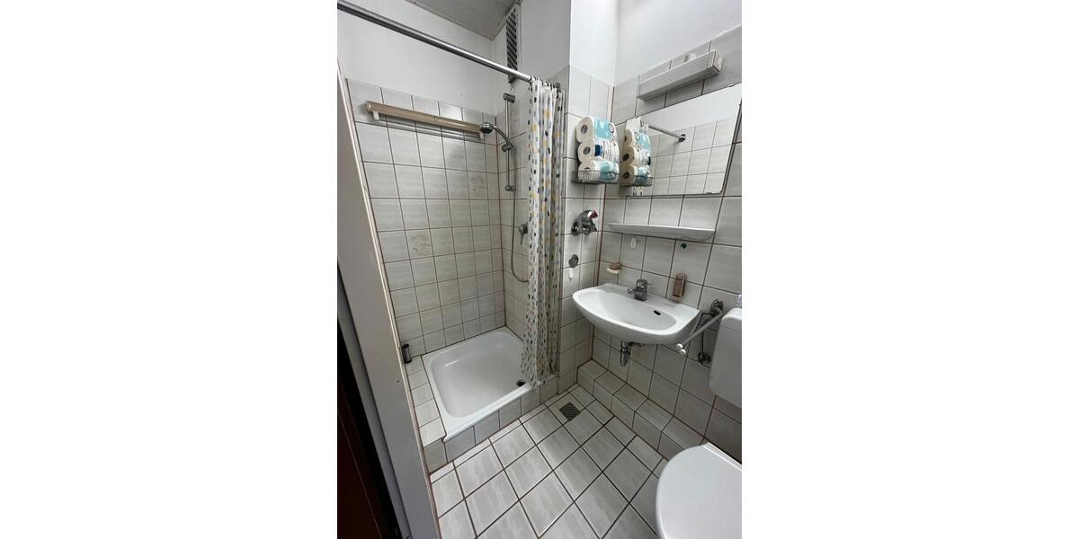 Etagenwohnung Neuss Erfttal - 1 Zimmer, 33 m&sup2;, 530&euro; | Angebot:24565050