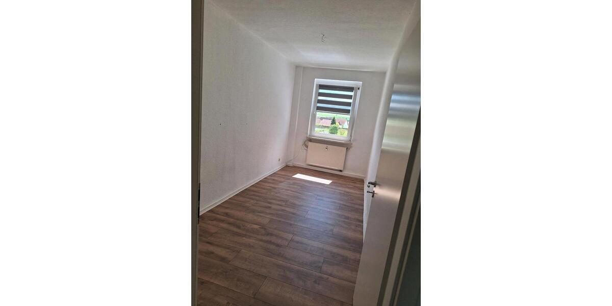 Etagenwohnung Hörselberg-Hainich Hainich - 2 Zimmer, 75 m&sup2;, 501&euro; | Angebot:26623995