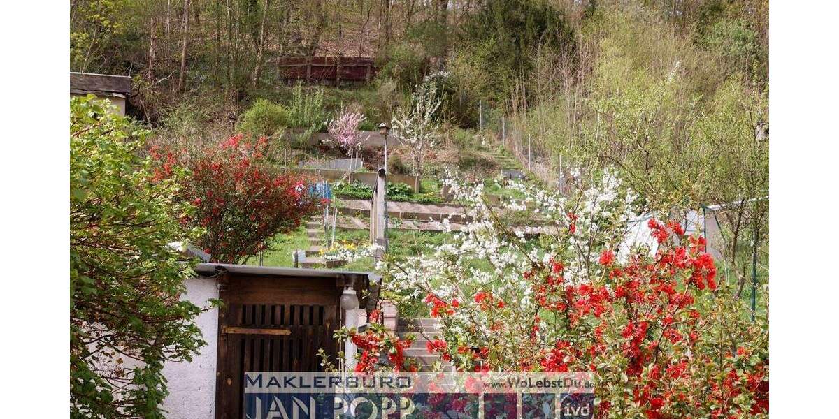 Etagenwohnung Greiz - 3 Zimmer, 82 m&sup2;, 599&euro; | Angebot:25152765