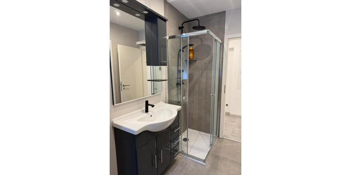 Etagenwohnung Hauneck - 5 Zimmer, 100 m&sup2;, 1.400&euro; | Angebot:25017055