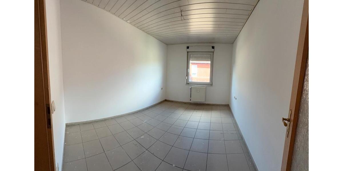 Dachgeschoßwohnung Wallertheim - 3 Zimmer, 84 m&sup2;, 1.050&euro; | Angebot:26234503