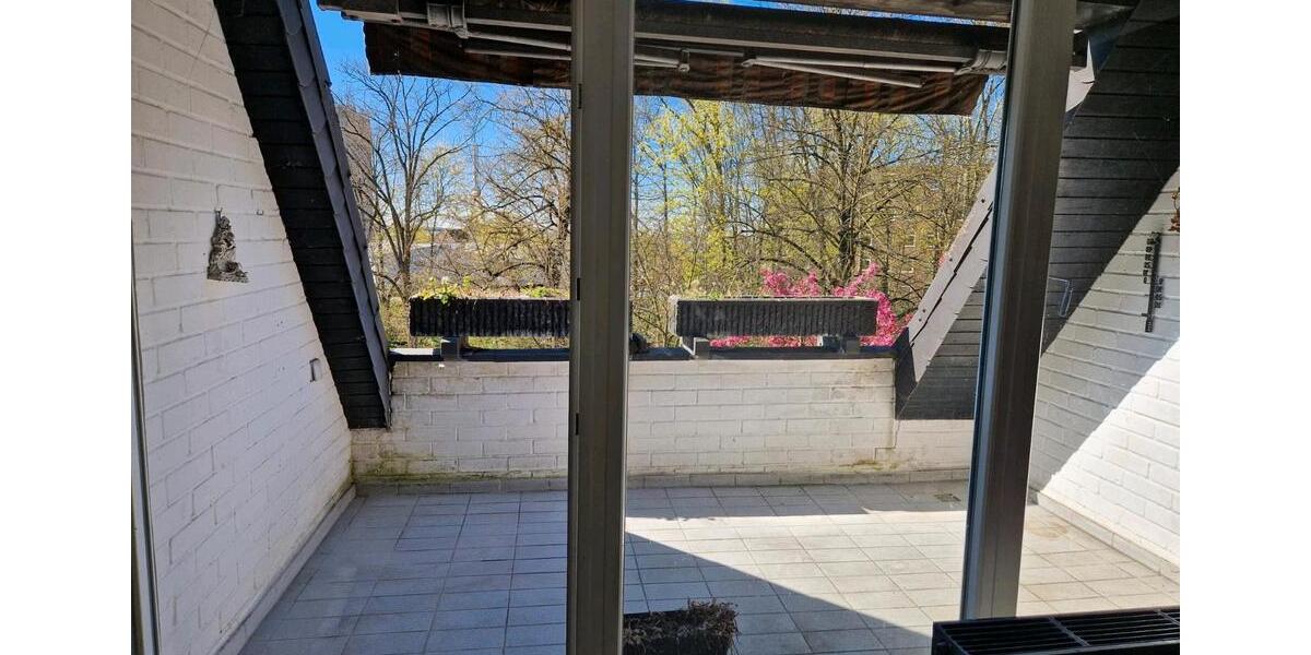 Dachgeschoßwohnung Wesel - 2 Zimmer, 65 m&sup2;, 780&euro; | Angebot:26362635