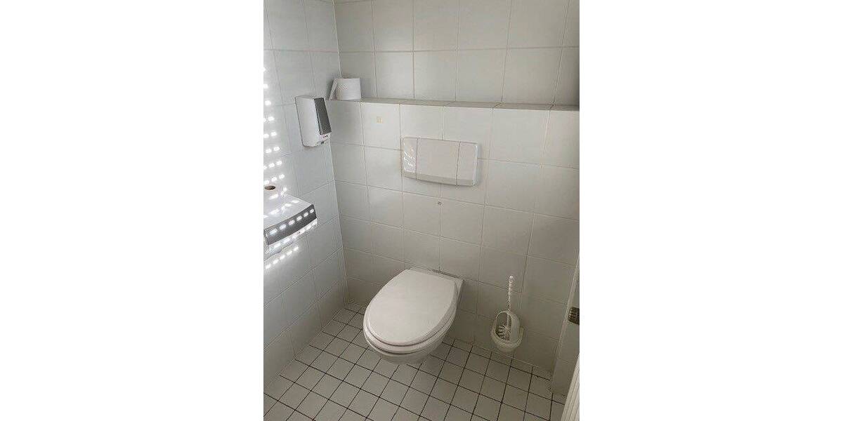 Gewerbeobjekt Zapfendorf - 1.800&euro; | Angebot:25769045