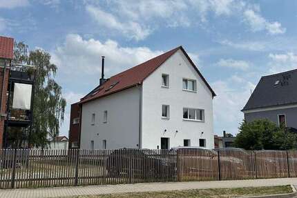 Wohnung Zwenkau - 4 Zimmer, 113 m&sup2;, 1.660&euro; | Angebot:27069463