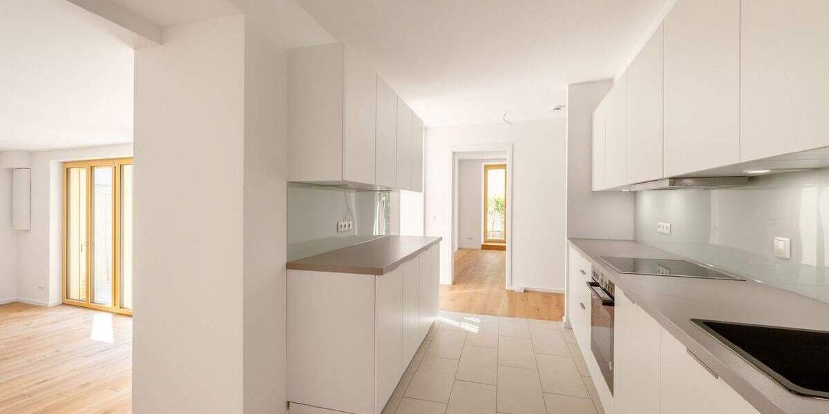 Etagenwohnung München Neuhausen-Nymphenburg - 4 Zimmer, 126 m&sup2;, 3.450&euro; | Angebot:24760883