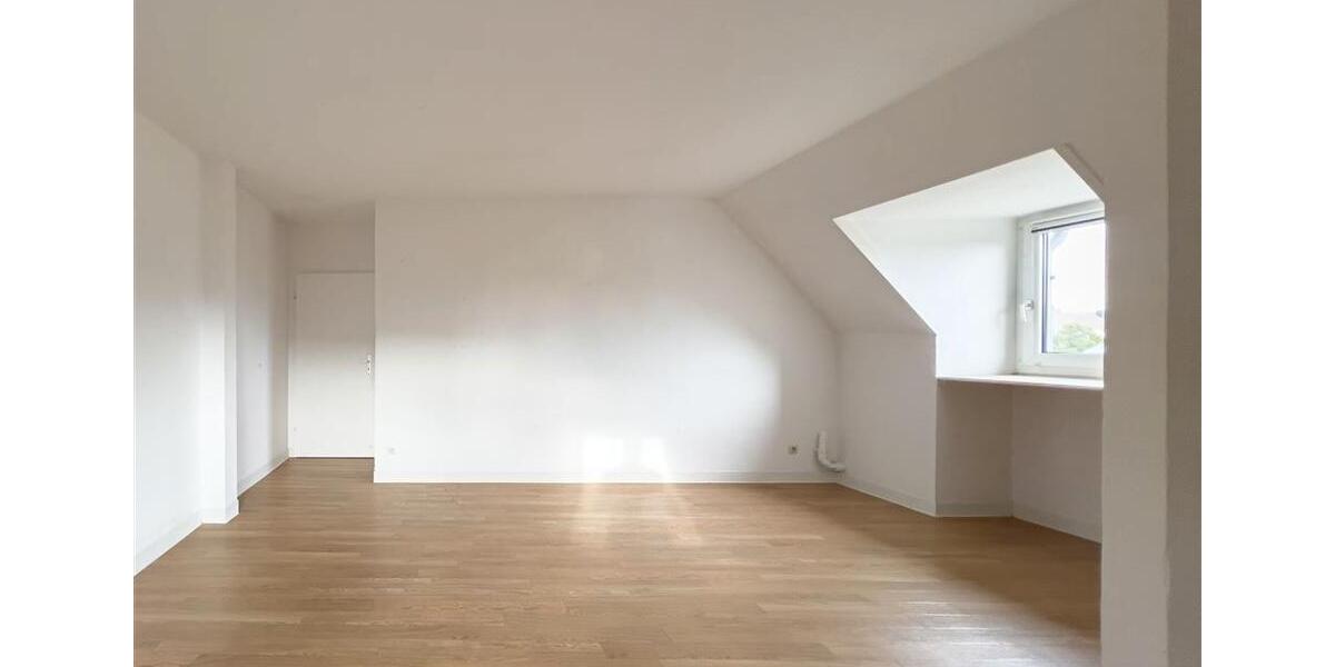 Dachgeschoßwohnung Meerbusch Necklenbroich - 2 Zimmer, 75 m&sup2;, 1.100&euro; | Angebot:24497958