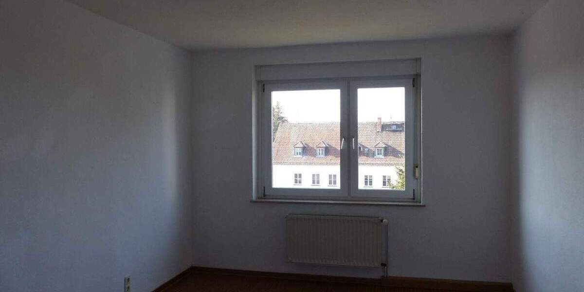 Etagenwohnung Cavertitz - 3 Zimmer, 57 m&sup2;, 289&euro; | Angebot:26723303