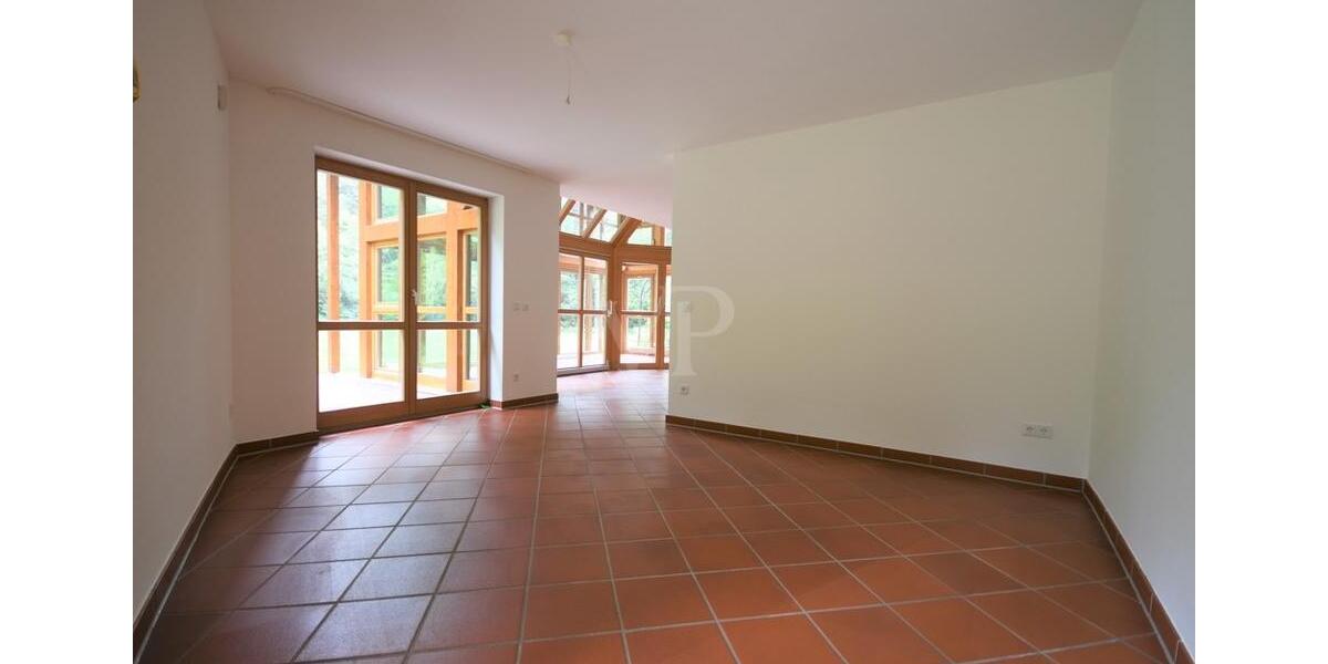 Villa Fürth Atzenhof - 9 Zimmer, 315 m&sup2;, 3.500&euro; | Angebot:24757698