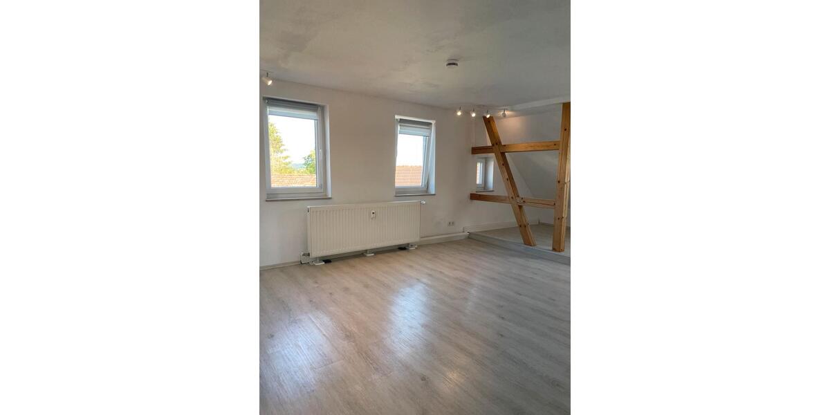 Dachgeschoßwohnung Coburg - 2 Zimmer, 70 m&sup2;, 630&euro; | Angebot:26579851