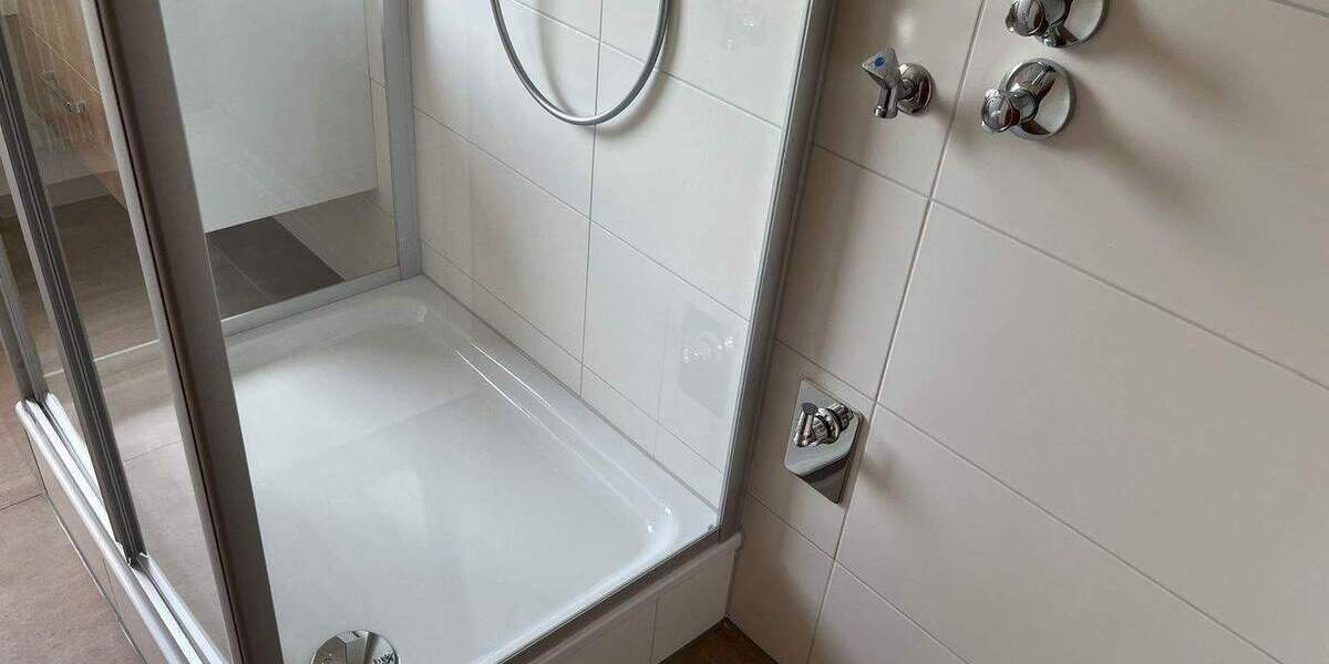 Etagenwohnung Nürnberg Zerzabelshof - 4 Zimmer, 115 m&sup2;, 1.350&euro; | Angebot:25770489