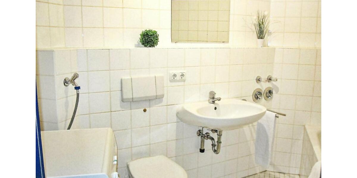Wohnen auf Zeit Weiden in der Oberpfalz - 2 Zimmer, 60 m&sup2;, 54&euro; | Angebot:12322692