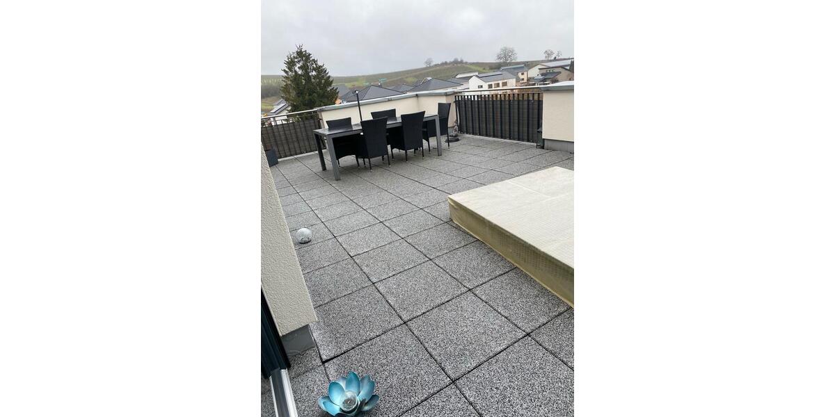 Dachgeschoßwohnung Gensingen - 2 Zimmer, 88 m&sup2;, 1.000&euro; | Angebot:24770595