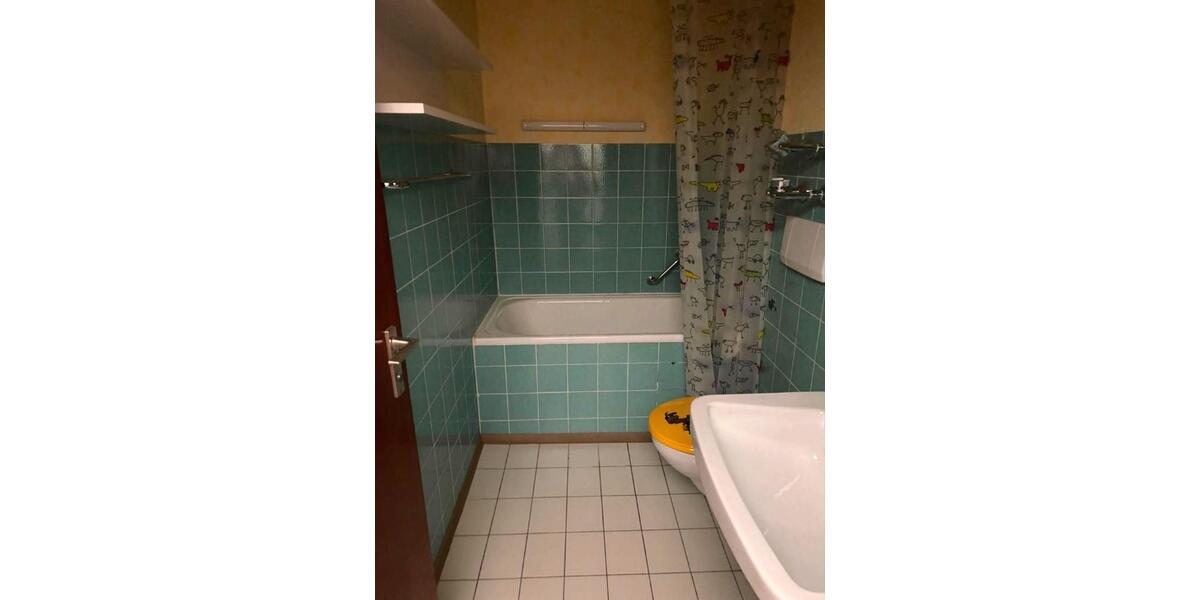 Etagenwohnung Schönwald im Schwarzwald - 1 Zimmer, 37 m&sup2;, 400&euro; | Angebot:23858871