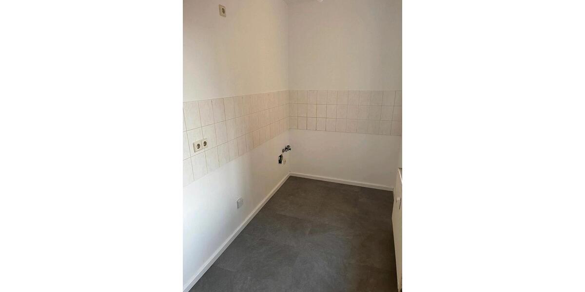 Etagenwohnung Meißen - 4 Zimmer, 90 m&sup2;, 675&euro; | Angebot:24616584