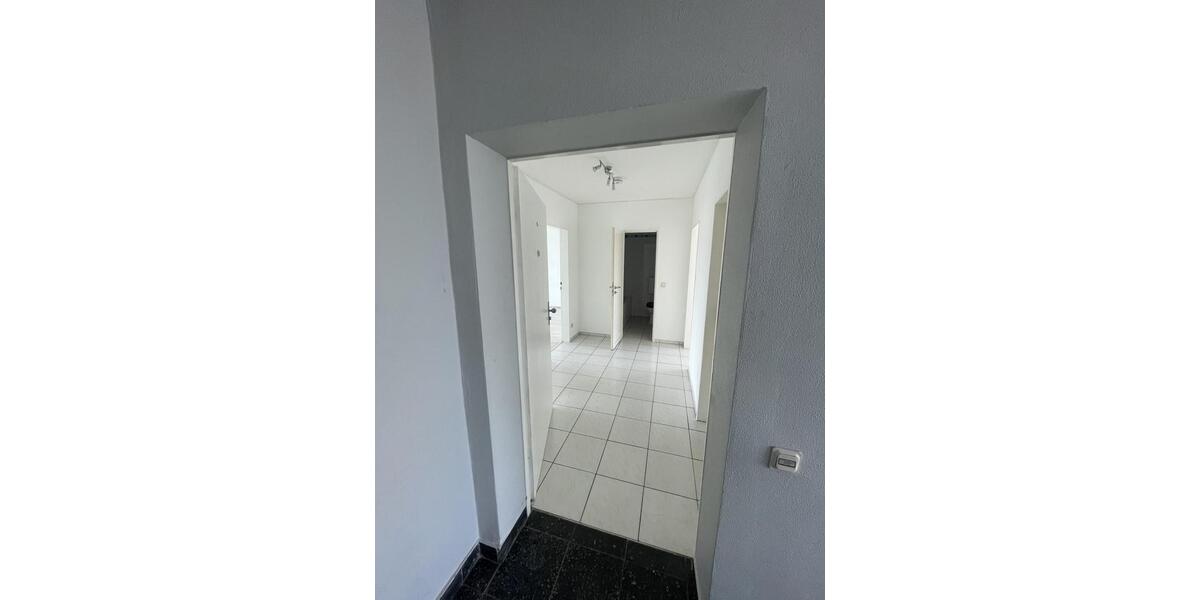 Etagenwohnung Worms - 3 Zimmer, 72 m&sup2;, 900&euro; | Angebot:26014132