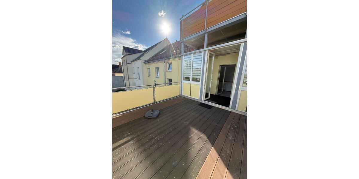 Etagenwohnung Staßfurt - 2 Zimmer, 66 m&sup2;, 450&euro; | Angebot:25948615