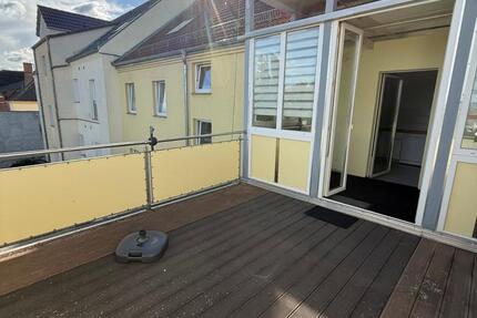 Wohnung Staßfurt - 2 Zimmer, 66 m&sup2;, 460&euro; | Angebot:25948615