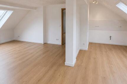 Wohnung Hollfeld - 3 Zimmer, 75 m&sup2;, 500&euro; | Angebot:26680214