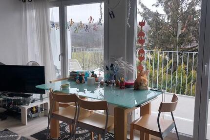 Wohnung Singen (Hohentwiel) - 3 Zimmer, 70 m&sup2;, 1.050&euro; | Angebot:26489759