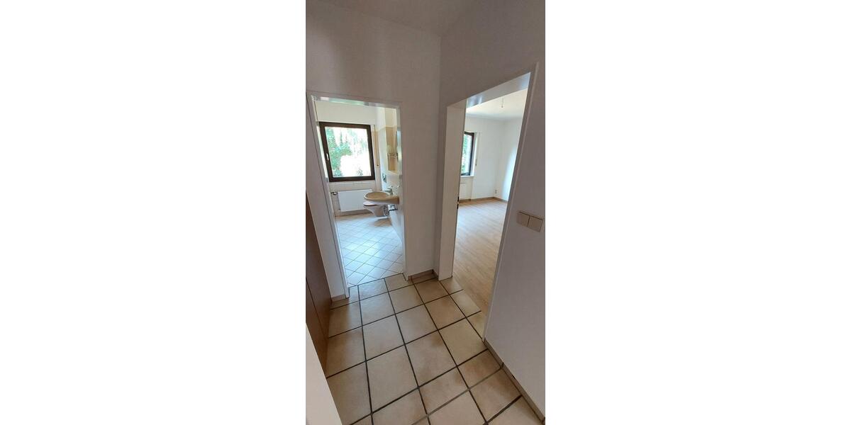 Etagenwohnung Ibbenbüren - 2 Zimmer, 68 m&sup2;, 590&euro; | Angebot:26036978