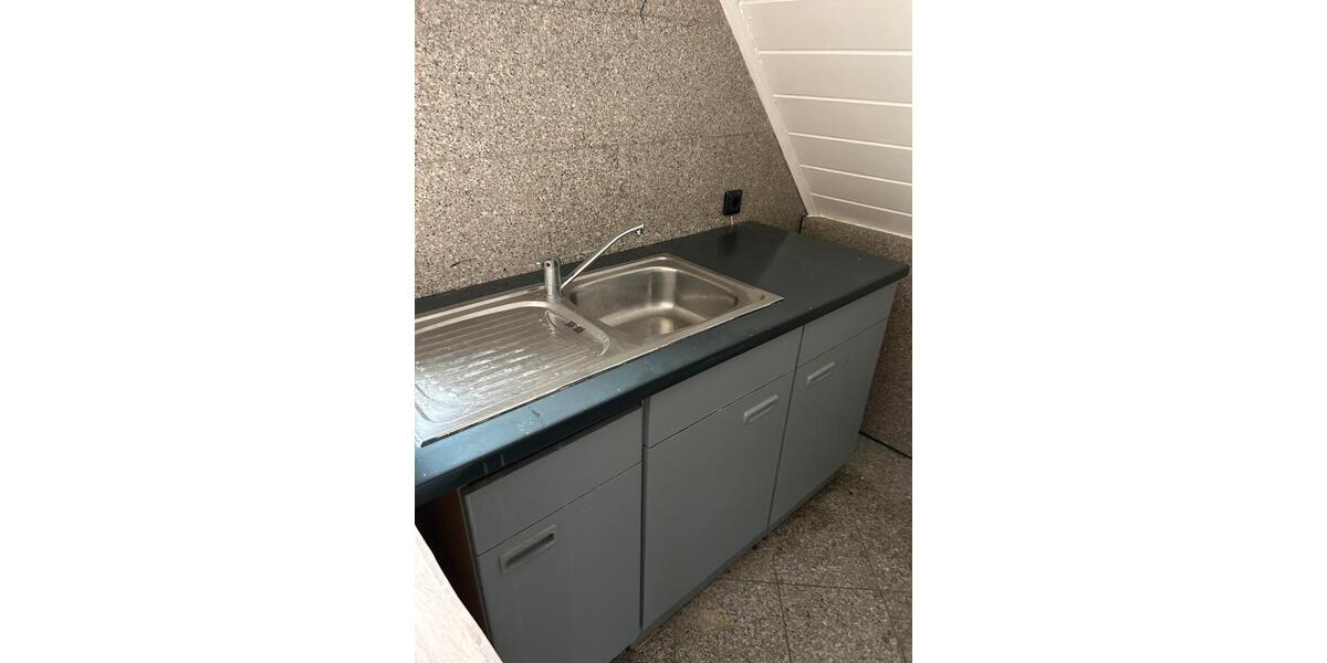 Dachgeschoßwohnung Hemer - 1 Zimmer, 32 m&sup2;, 450&euro; | Angebot:26237044