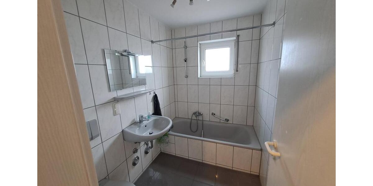 Erdgeschoßwohnung Mainz Lerchenberg - 2 Zimmer, 60 m&sup2;, 750&euro; | Angebot:25853658