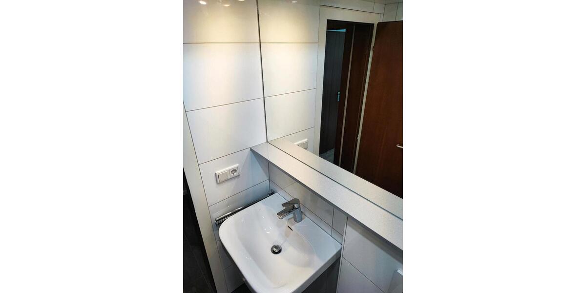 Etagenwohnung Düsseldorf Stadtbezirk 9 - 1 Zimmer, 20 m&sup2;, 600&euro; | Angebot:26512695