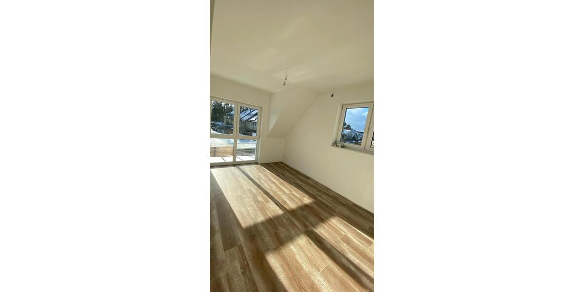 Neubau - Doppelhaushälfte Erstbezug 6 zimmer