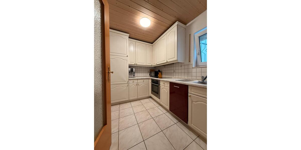 Etagenwohnung Salach - 2.5 Zimmer, 63 m&sup2;, 850&euro; | Angebot:26636247