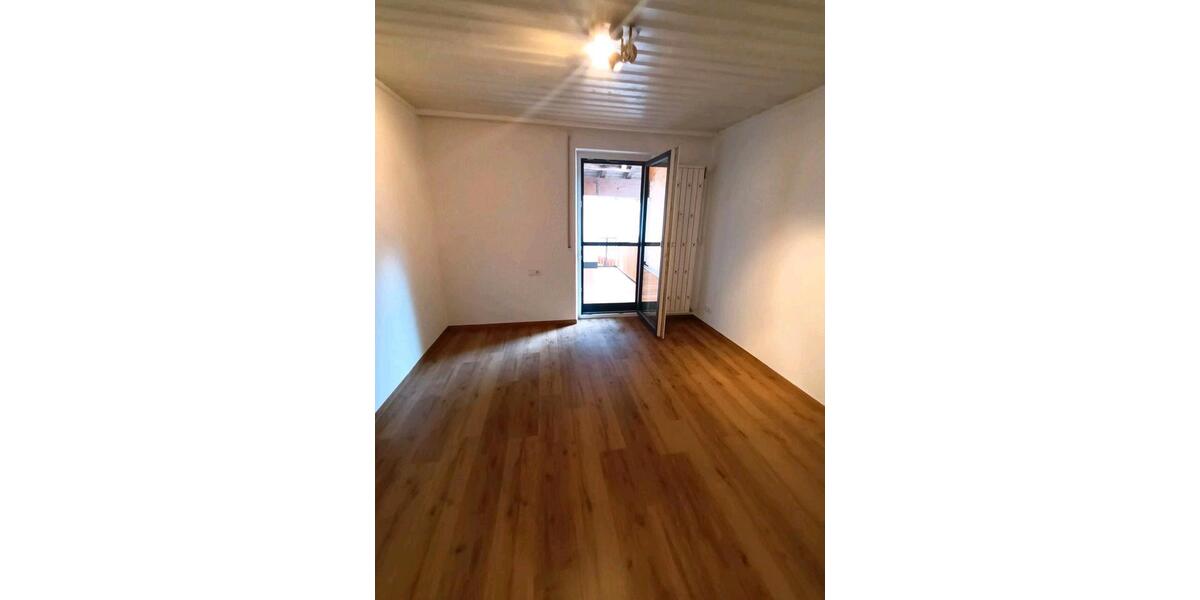 Etagenwohnung Bad Hindelang - 4 Zimmer, 125 m&sup2;, 1.350&euro; | Angebot:26261880