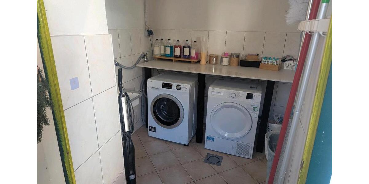 Reihenhaus Übach-Palenberg Palenberg - 5.5 Zimmer, 150 m&sup2;, 1.400&euro; | Angebot:25358177