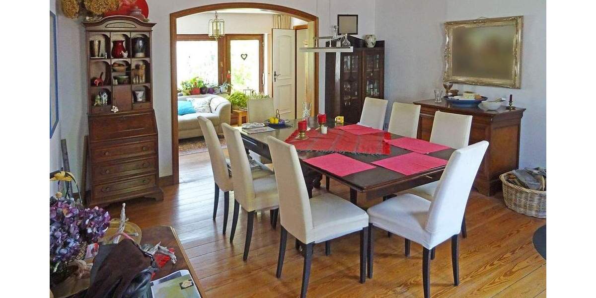 Reihenmittelhaus Katzenelnbogen - 4 Zimmer, 209 m&sup2;, 1.300&euro; | Angebot:25691918