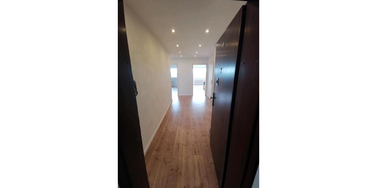 Wohnen auf Zeit Köln Kalk - 3 Zimmer, 95 m&sup2;, 650&euro; | Angebot:26351599