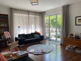 Eine Oase der Ruhe in mitten der Stadt - großer Balkon - Garage + Stellplatz - OHNE EBK - frei ab 01.09.2025