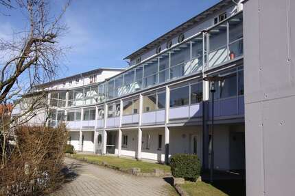 Wohnung zum Mieten in Lindenberg 279,77 € 50 m² 2 zimmer