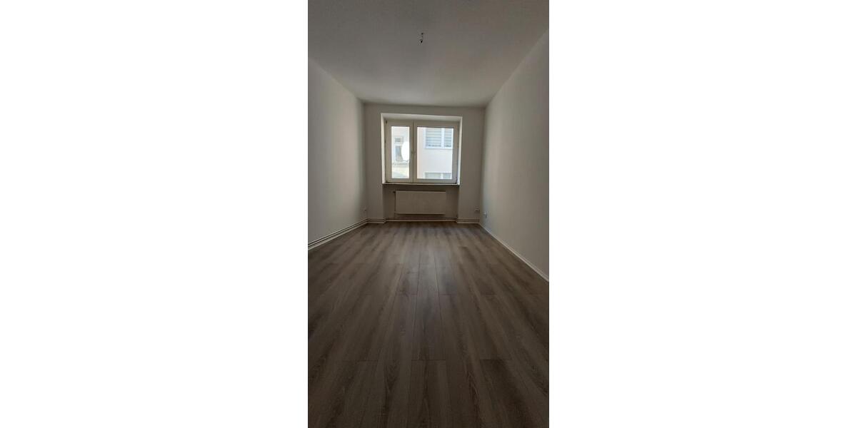 Erdgeschoßwohnung Wuppertal Elberfeld - 3 Zimmer, 56 m&sup2;, 614&euro; | Angebot:24847182