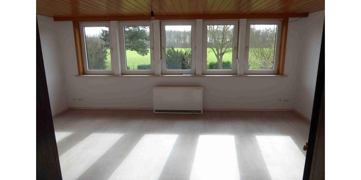 Dachgeschoßwohnung Bad Bodenteich - 4 Zimmer, 90 m&sup2;, 630&euro; | Angebot:25934732