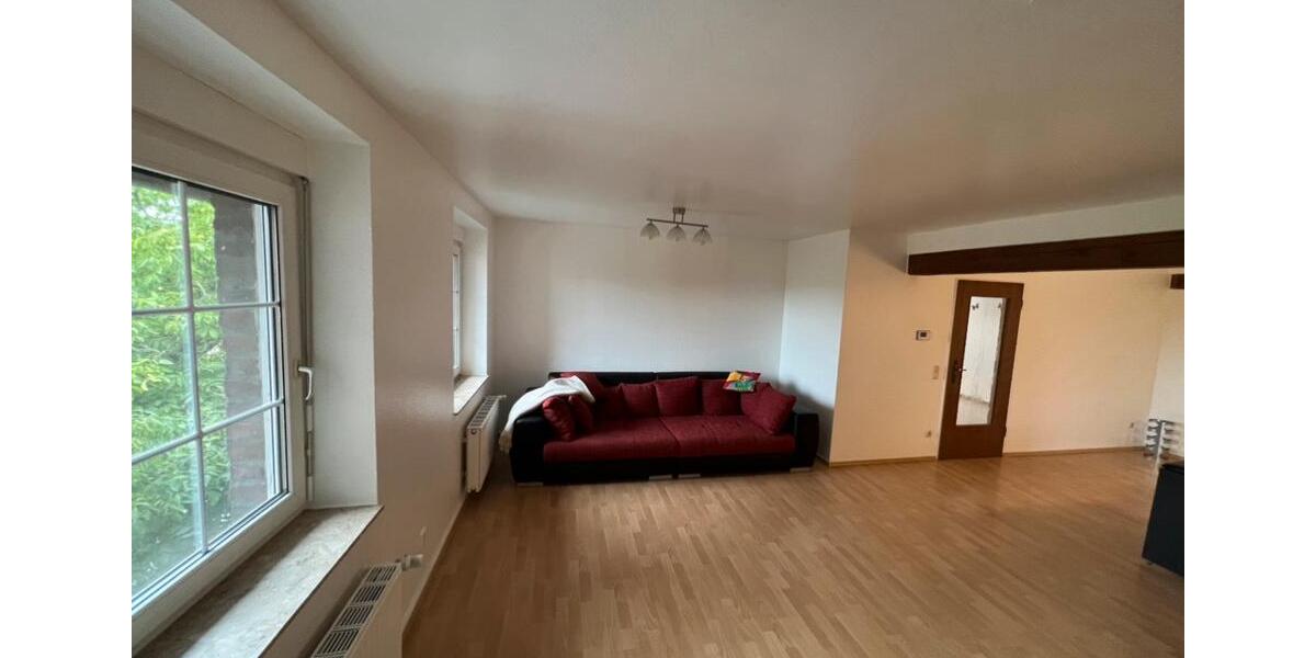 Etagenwohnung Wegberg - 5 Zimmer, 178 m&sup2;, 1.450&euro; | Angebot:24331848