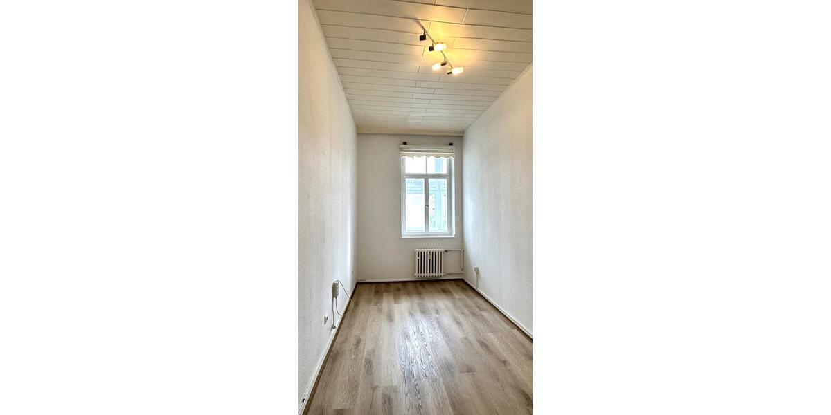 Etagenwohnung Duisburg Duisburg-Mitte - 3.5 Zimmer, 90 m&sup2;, 900&euro; | Angebot:26621353