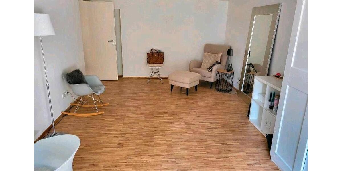 Wohnen auf Zeit Bonn Gronau - 10 Zimmer, 360 m&sup2;, 630&euro; | Angebot:26656257