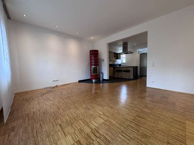Etagenwohnung Alzenau - 4 Zimmer, 115 m&sup2;, 1.250&euro; | Angebot:25793636