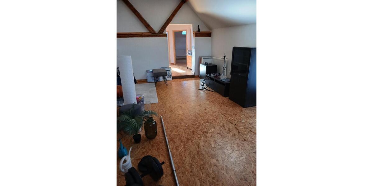 Etagenwohnung Lülsfeld - 6 Zimmer, 95 m&sup2;, 600&euro; | Angebot:25968150