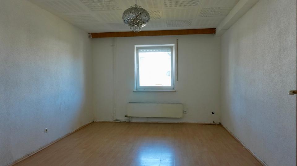 Erdgeschoßwohnung Nidda - 3 Zimmer, 101 m&sup2;, 1.100&euro; | Angebot:26059786