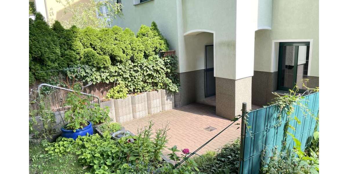 Etagenwohnung Eichwalde - 2 Zimmer, 75 m&sup2;, 1.200&euro; | Angebot:27254978