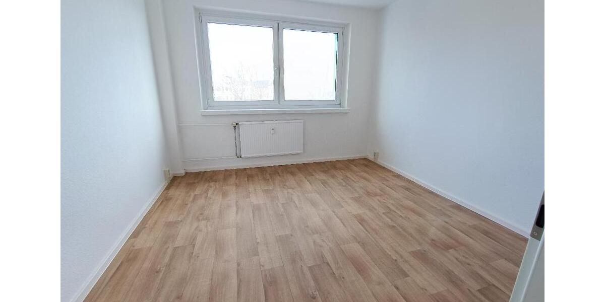 Etagenwohnung Bernburg (Saale) - 4 Zimmer, 70 m&sup2;, 533&euro; | Angebot:26162217