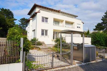 Haus Wiesbaden Südost - 6 Zimmer, 160 m&sup2;, 3.600&euro; | Angebot:26982030