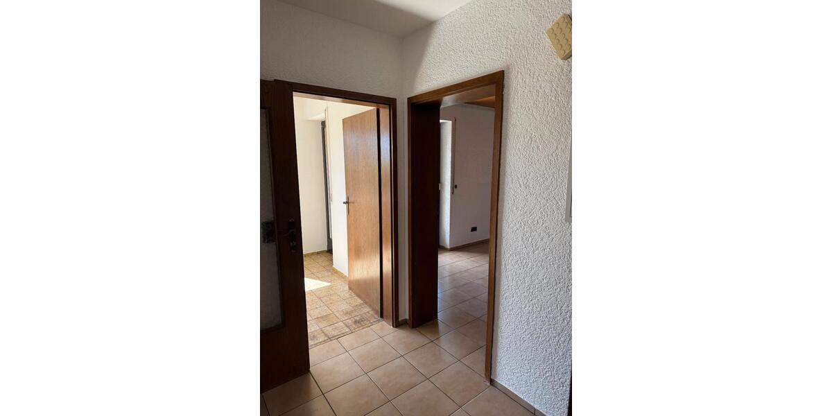 Etagenwohnung Lauter - 2 Zimmer, 60 m&sup2;, 700&euro; | Angebot:26285844