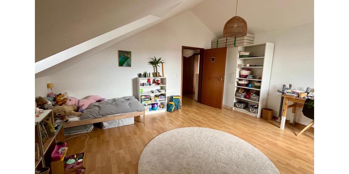 Wohnen auf Zeit Regensburg Kumpfmühl - 3 Zimmer, 117 m&sup2;, 1.380&euro; | Angebot:26028640